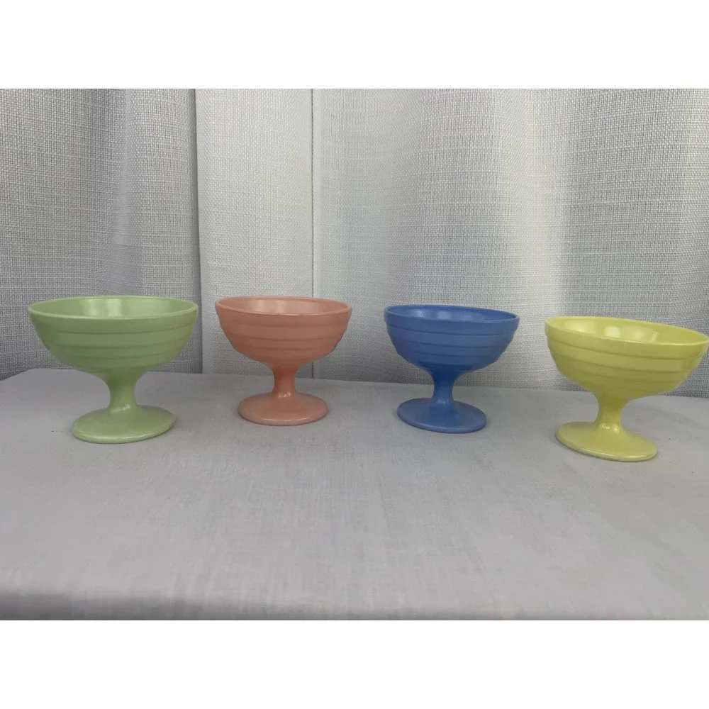 VTG Hazel Atlas Moderntone Platonite Set of 4 Champagne Sherbet Dishes Bowl READ